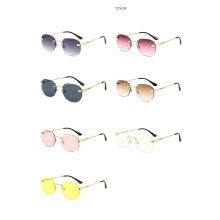 Frameless Women′s Square Small Frame Ocean Piece Ins Trendy Street Style Sunglasses